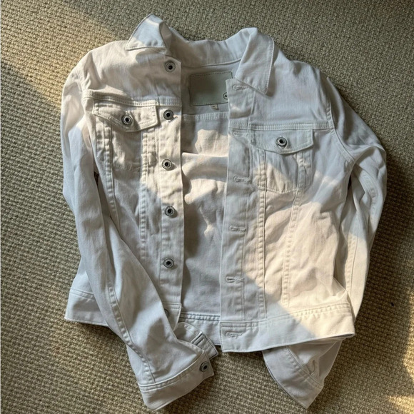 AG Jackets & Blazers - AG white jean jacket!!🤍